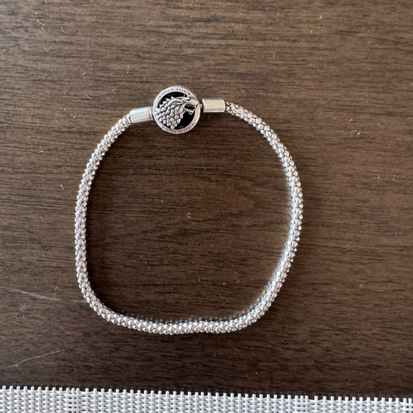 Pandora Two Toned Game of Throne Charm Bracelet - Picture 2 of 4